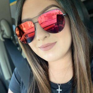 QUAY SUNGLASSES - HIGH KEY BLACK/RED